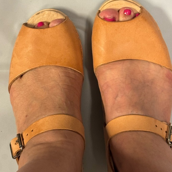 LOTTA’S from STOCKHOLM Leather Clogs - Picture 1 of 8